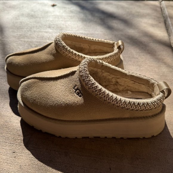 UGG women’s Tazz platform slippers mustard seed size 8 - Picture 4 of 8